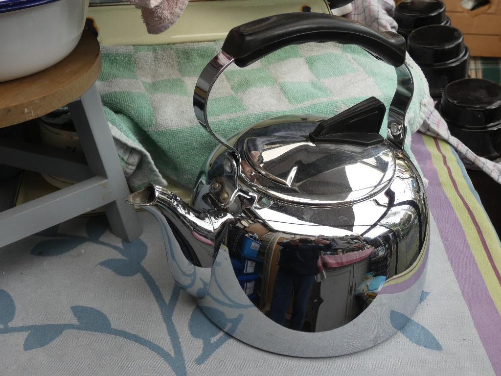 waterketel/ fluitketel/ kan, Ophalen of Verzenden