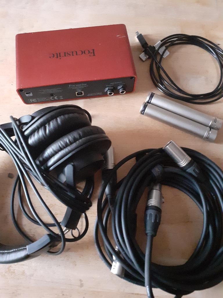 Stereo studio opname set (focusrite 2i2, NT5 Rode microfoon), Audio, Tv en Foto, Professionele Audio-, Tv- en Video-apparatuur