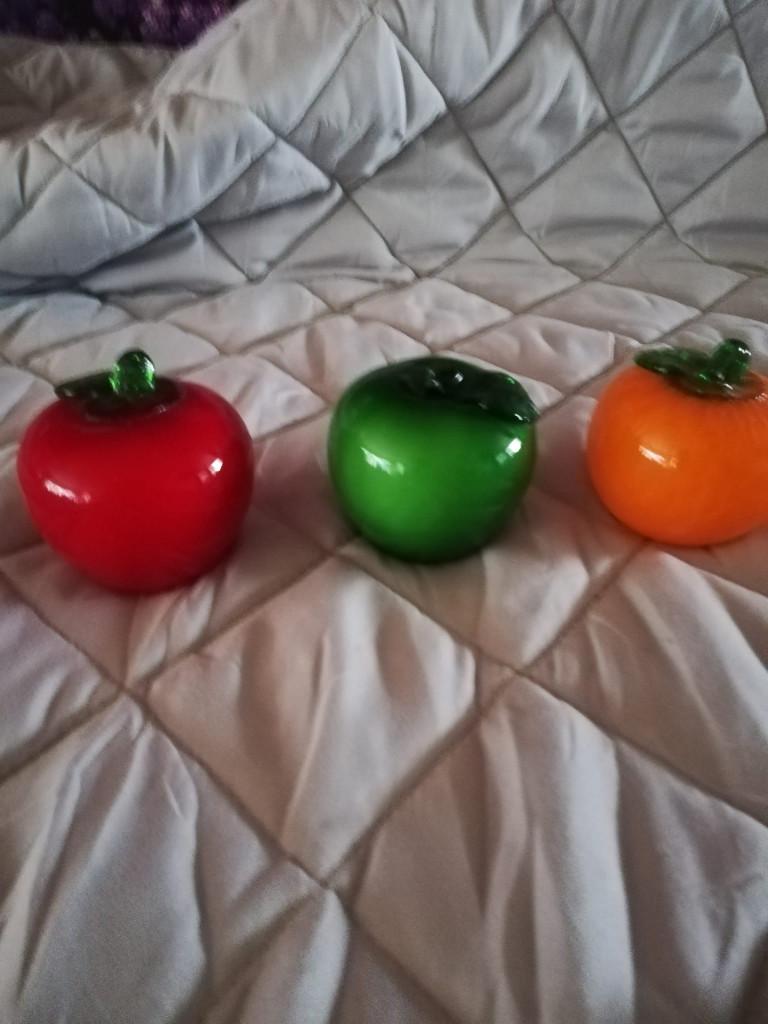 Glazen appel rood geel groen, Antiek en Kunst, Ophalen