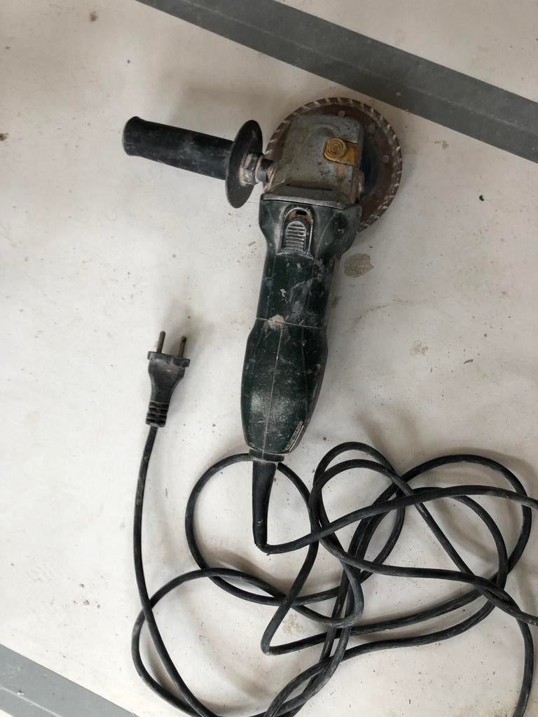 Metabo 750 Watt slijptol., Ophalen of Verzenden, Zo goed als nieuw, 700 tot 1000 watt, Haakse handslijpmachine