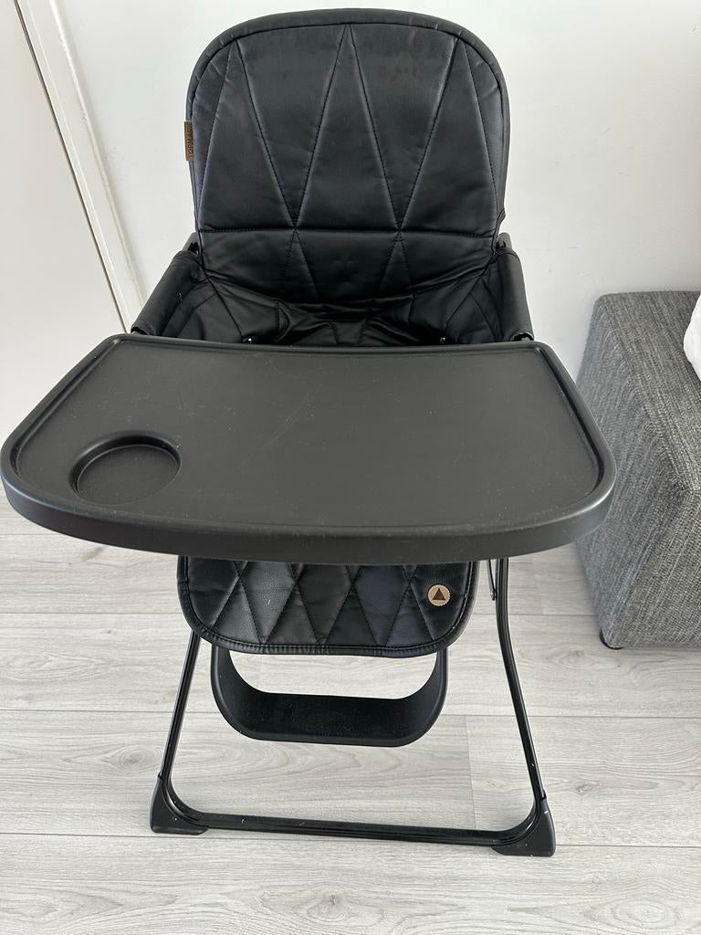 Topmark Inklapbare Kinderstoel Zwart met Eetblad, Kinderen en Baby's, Kinderstoelen, Ophalen of Verzenden, Gebruikt, Inklapstoel