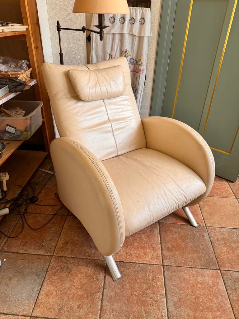 Wit lederen relax fauteuil, Ophalen, Gebruikt, Leer, 75 tot 100 cm