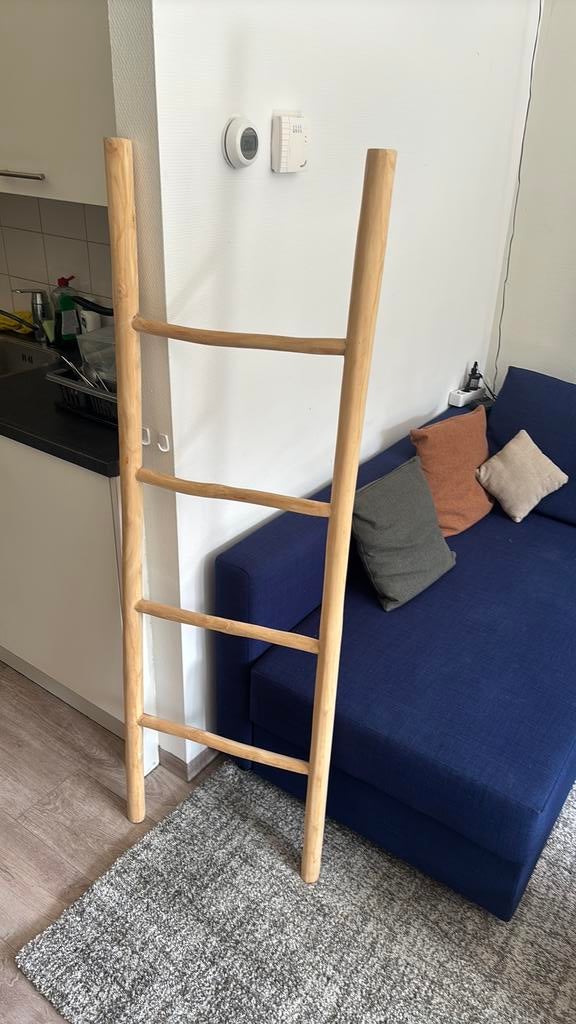 Ladder, Ophalen, Zo goed als nieuw