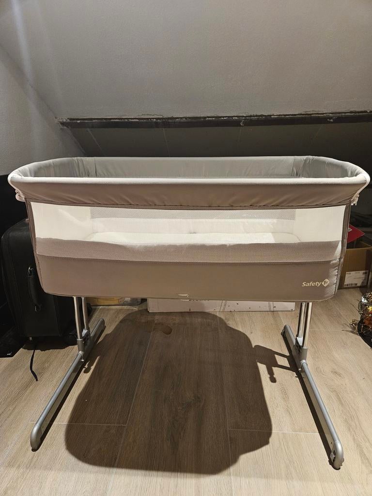 Safety First Co-Sleeper - Zo goed als nieuw, Kinderen en Baby's, Babywiegjes en Ledikanten, Ophalen, Zo goed als nieuw, Wieg