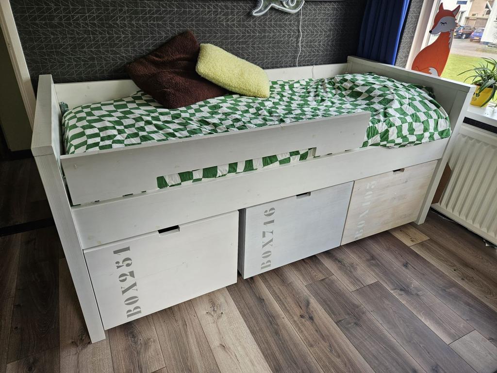 Stoer bed Bopita 200x90cm met veel opbergruimte, Kinderen en Baby's, Kinderkamer | Stapelbedden en Hoogslapers, Zo goed als nieuw