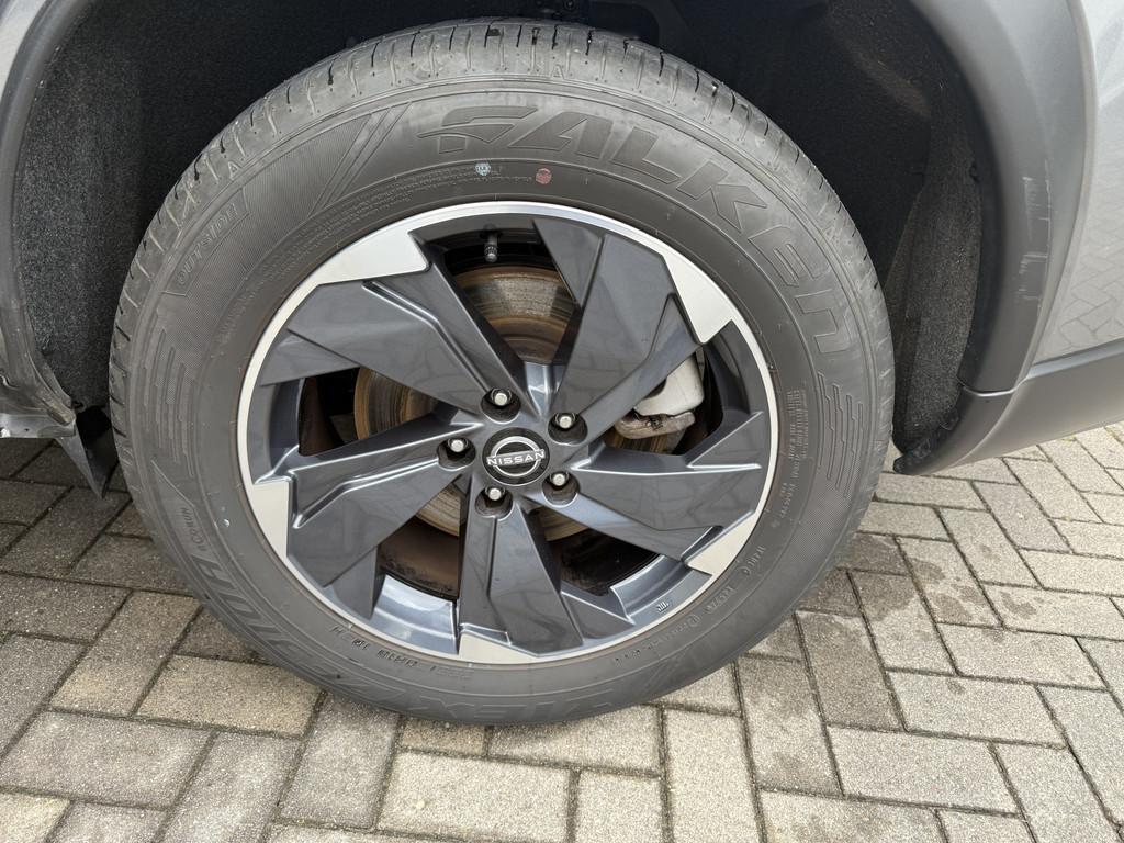 Nissan X-Trail 1.5 e-4orce N-Connecta 4WD 7 persoons/ zitter, Automaat, 1497 cc, Gebruikt, Zwart