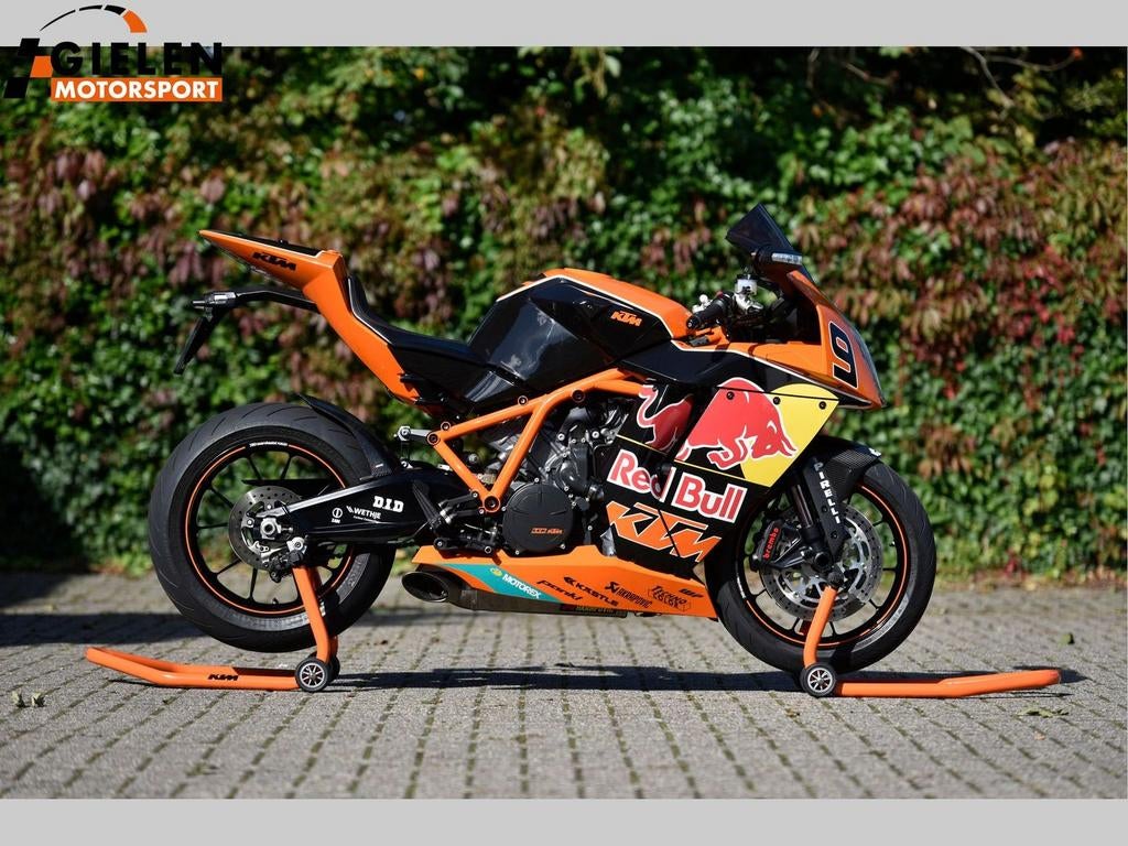 KTM RC8 R RED BULL EDITION RC8R 1190 R nr. 18/100 - foto 2