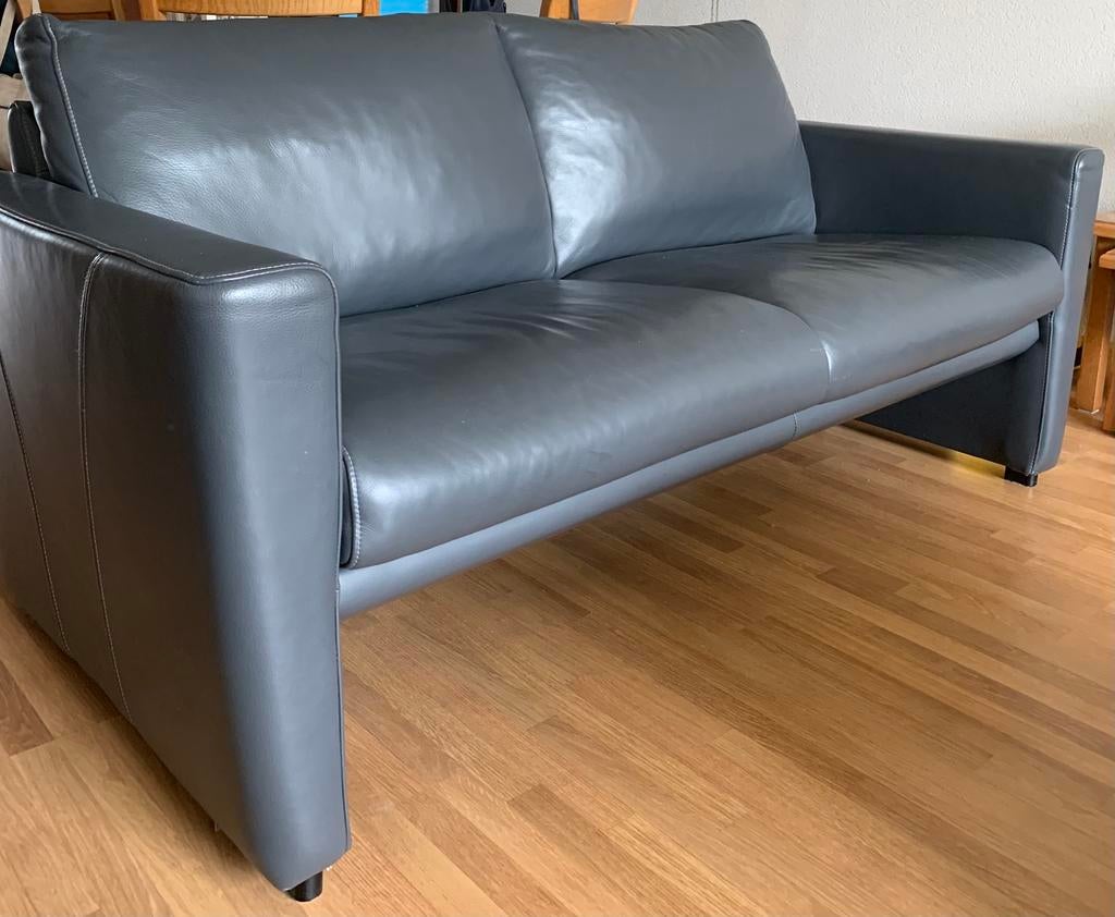 2-zits bank, leer , grijs, Ophalen, Gebruikt, Tweepersoons, 200 tot 250 cm