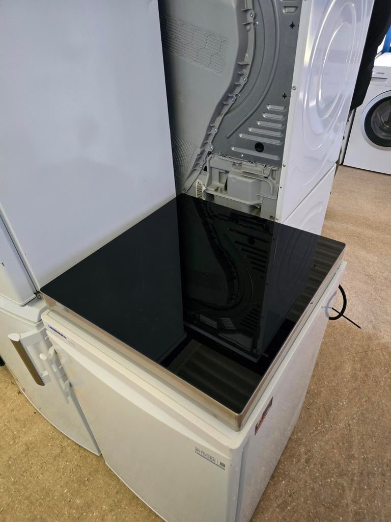 Etna KIV354RVS vrijstaande inductie kookplaat | Garantie, Ophalen, Jirnsum, 4 kookzones, Zo goed als nieuw