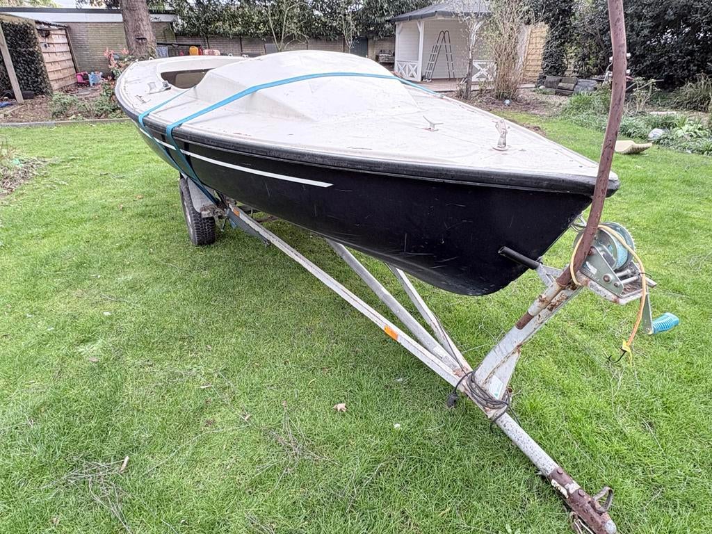 Boot met trailer, Ophalen, Gebruikt, Polyester, Tot 6 meter