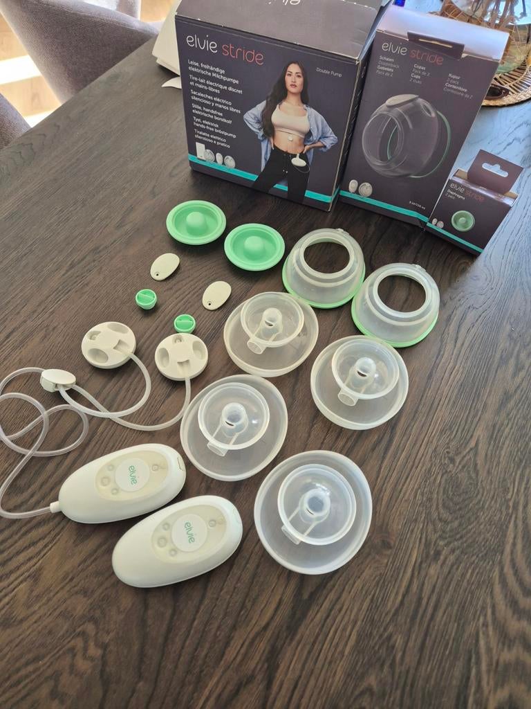 Elvie Stride Kolf met alle toebehoren en extra machine, Kinderen en Baby's, Babyvoeding en Toebehoren, Zo goed als nieuw, Borstkolf
