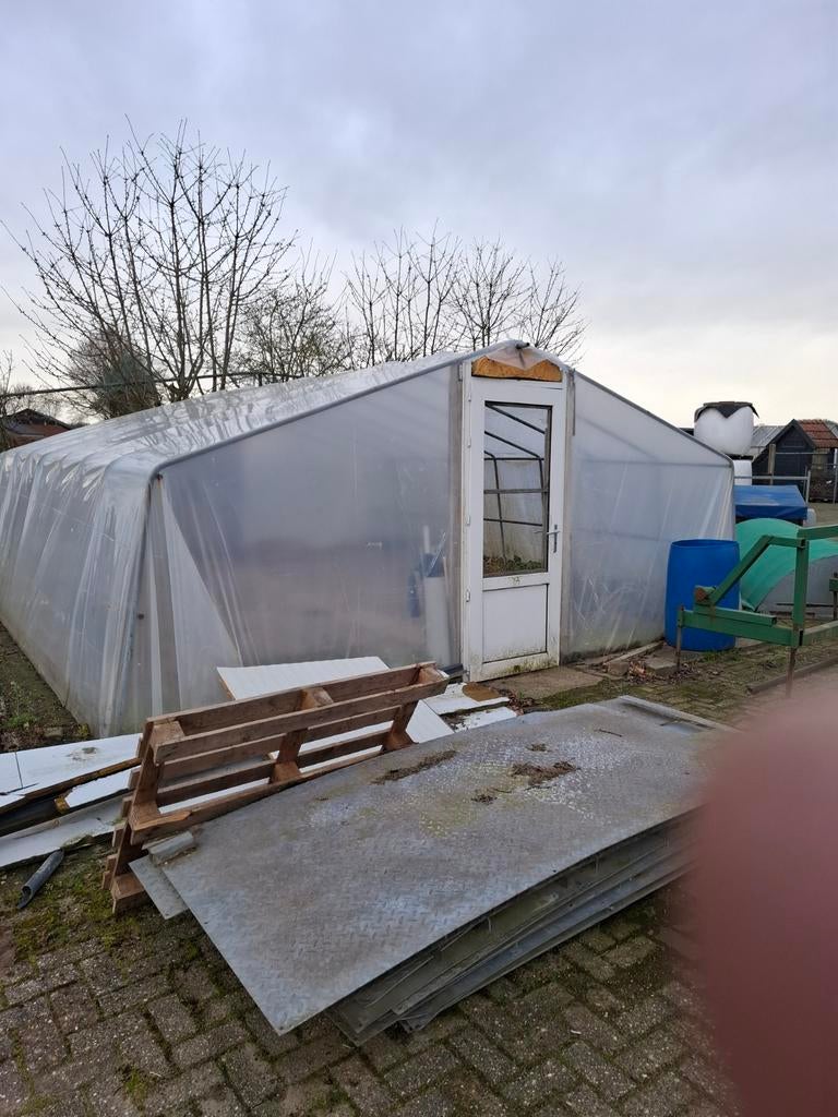 Ruime folietunnel voor moestuin of opslag, Staal, Gebruikt, Folie, Kweekkas