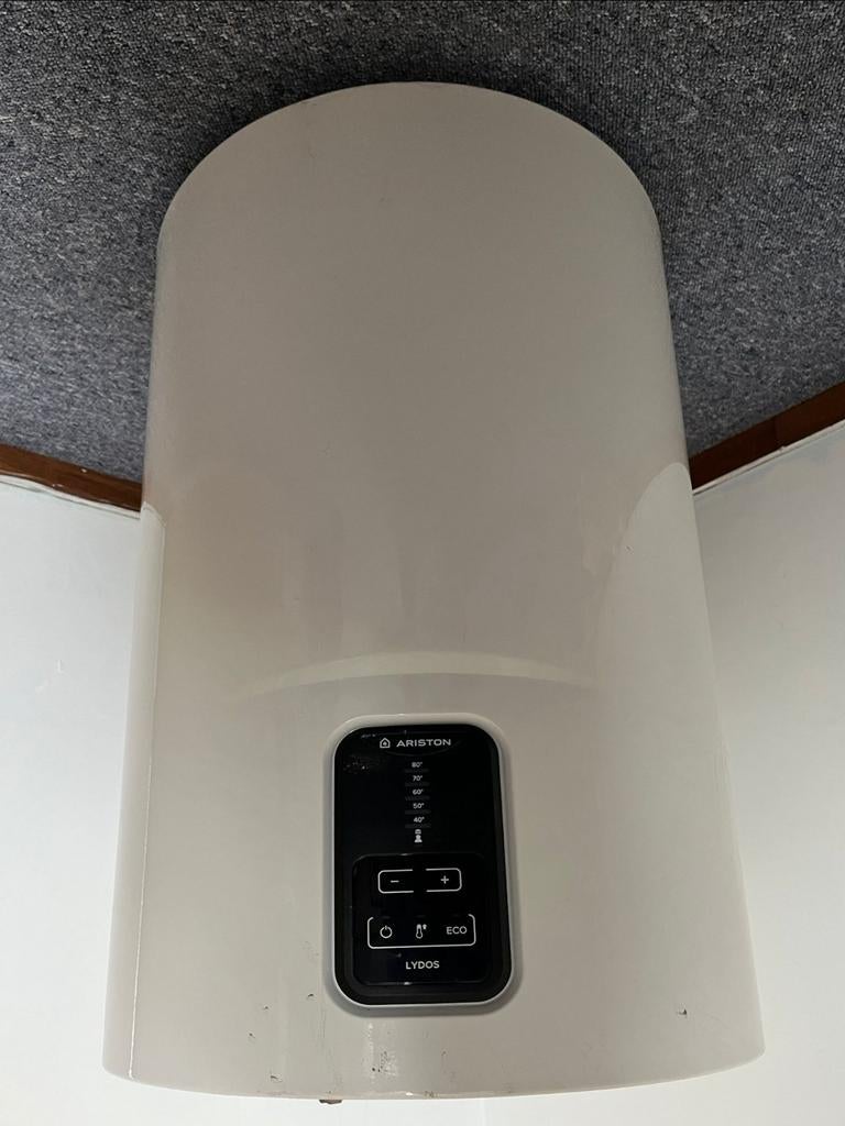 80 liter Ariston Eco Energieklasse B label boiler, 20 tot 100 liter, Boiler, Ophalen of Verzenden, Minder dan 3 jaar oud