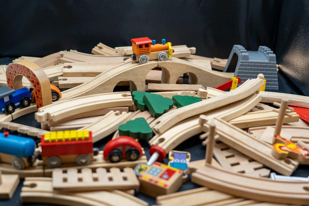 houteen treinset, Kinderen en Baby's, Speelgoed | Houten speelgoed, Ophalen, Zo goed als nieuw, Rij- of Hobbelspeelgoed