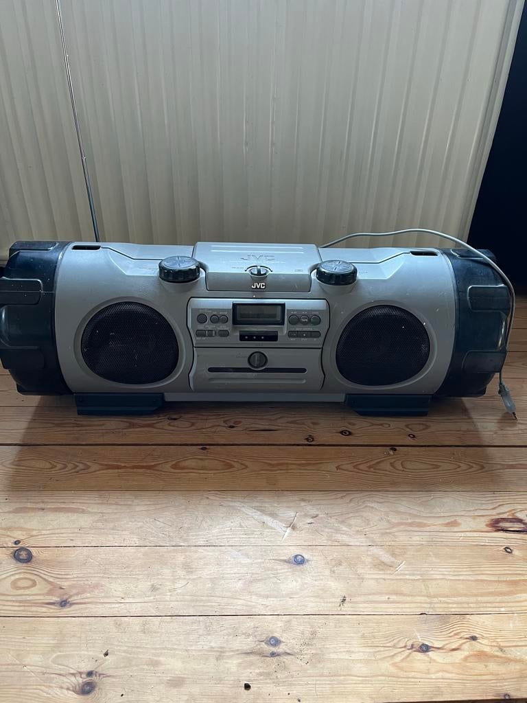 JVC Boom Blaster Box RV-B90 - Krachtige Draagbare Stereo, Audio, Tv en Foto, Radio's, Ophalen, Gebruikt, Radio, Met cd-speler