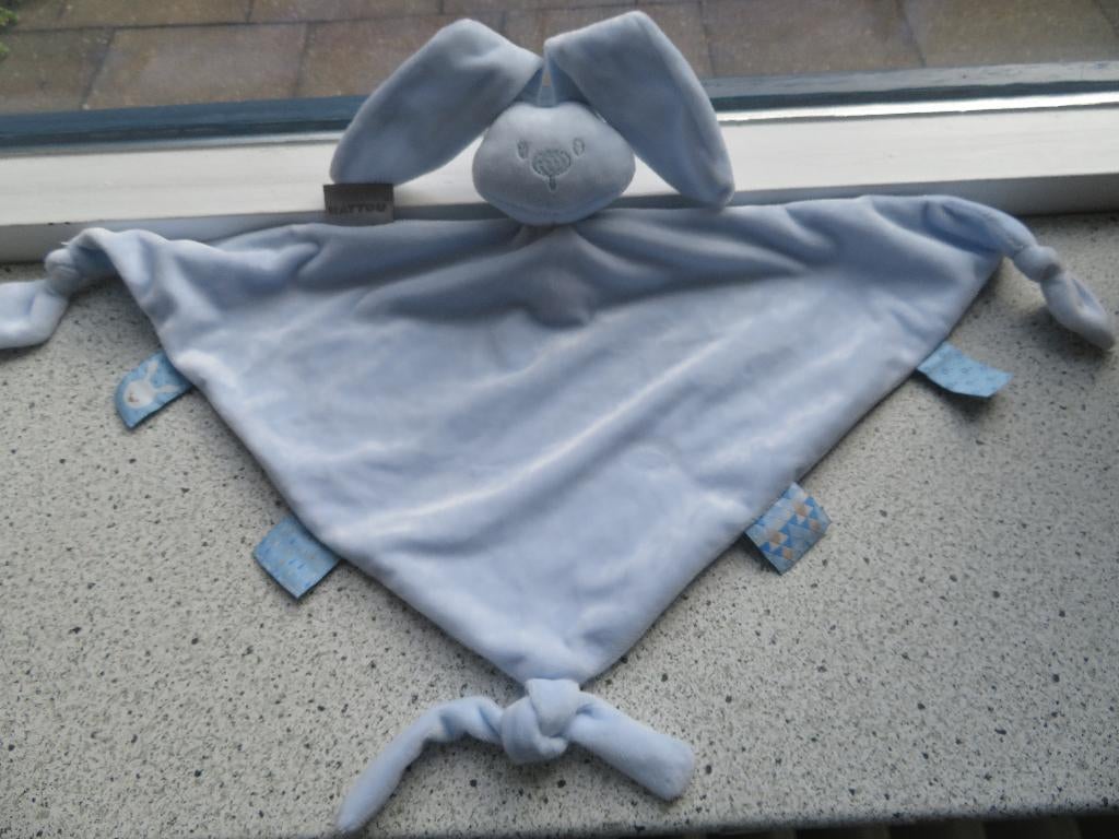 Knuffeldoek speendoek konijn merk Nattou licht blauw velours, Kinderen en Baby's, Speelgoed | Knuffels en Pluche, Zo goed als nieuw