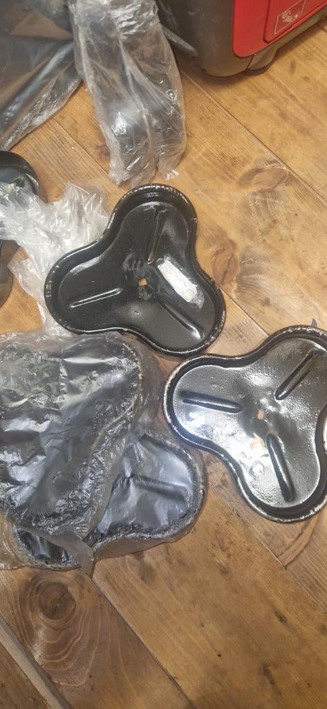 Klaverbladen voor Mortierbuizen transport Airborne, Verzamelen, Militaria | Tweede Wereldoorlog, Verzenden, Landmacht, Engeland