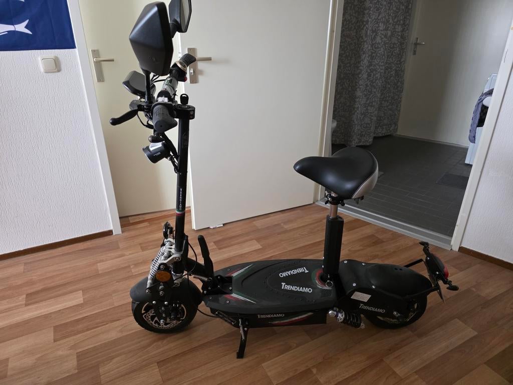 Trendiamo Elektrische Scooter - Zo goed als nieuw, Ophalen, Zo goed als nieuw, Elektrisch, Overige merken