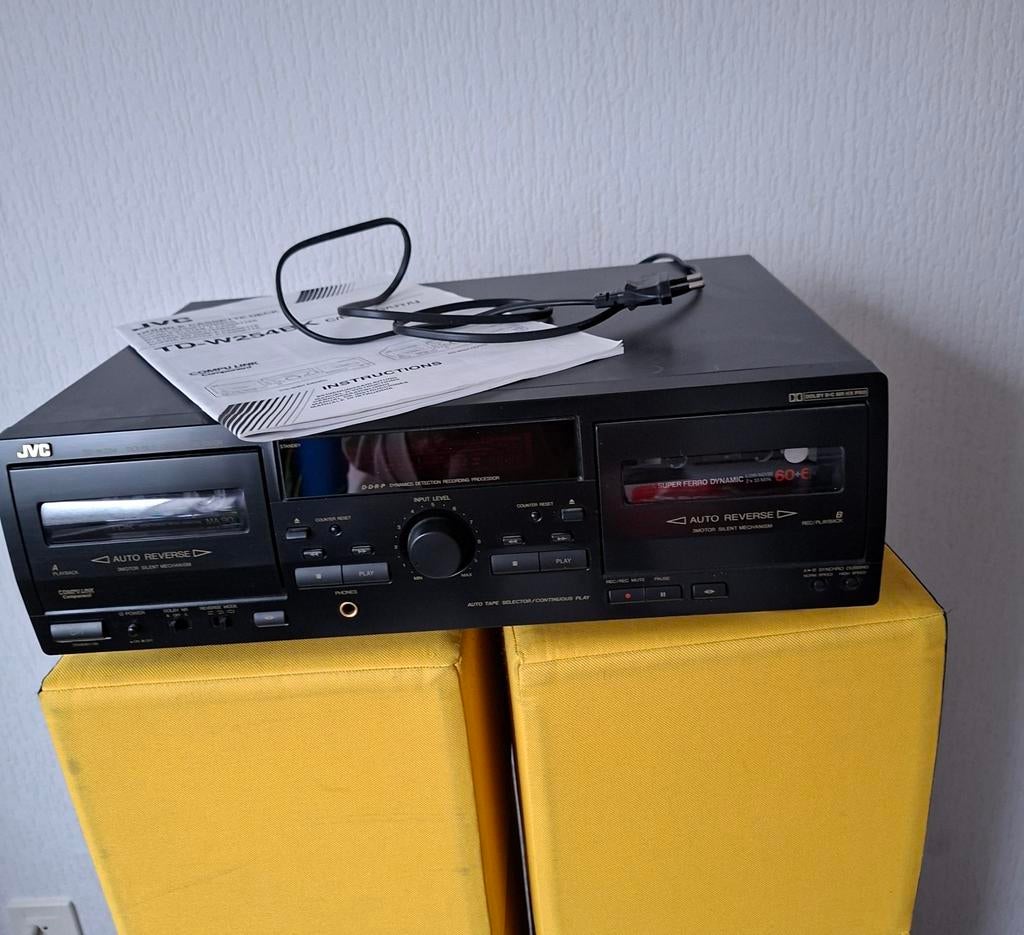 Double cassette deck JVC TD w254, Ophalen, JVC