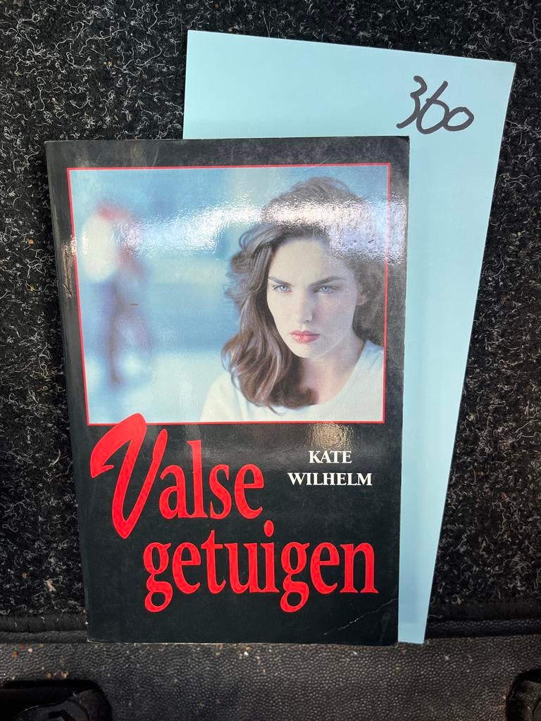 Valse Getuigen - Kate Wilhelm (Thriller), Boeken, Thrillers, Zo goed als nieuw, Nederland, Ophalen of Verzenden