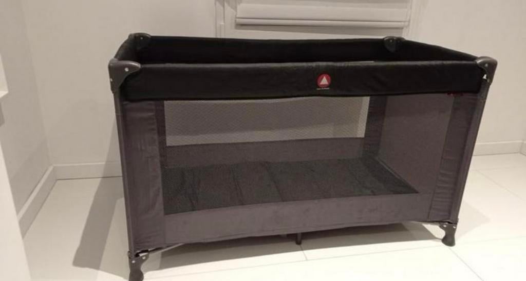 Topmark campingbedje - Ideaal voor op reis!, Ophalen, Zo goed als nieuw, Reisbedje