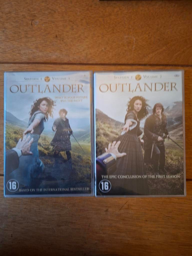 Outlander Seizoen 1 en 2 DVD - Zo goed als nieuw, Vanaf 16 jaar, Boxset, Drama, Ophalen of Verzenden