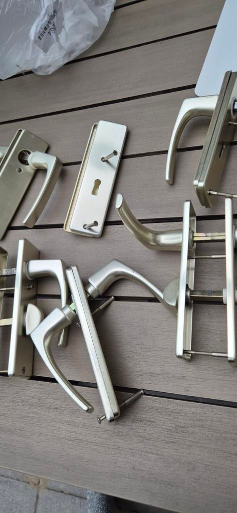 Diverse deurbeslag set - Klinken, krukken en meer, Ophalen of Verzenden, Gebruikt, Overige materialen, Klink of Kruk