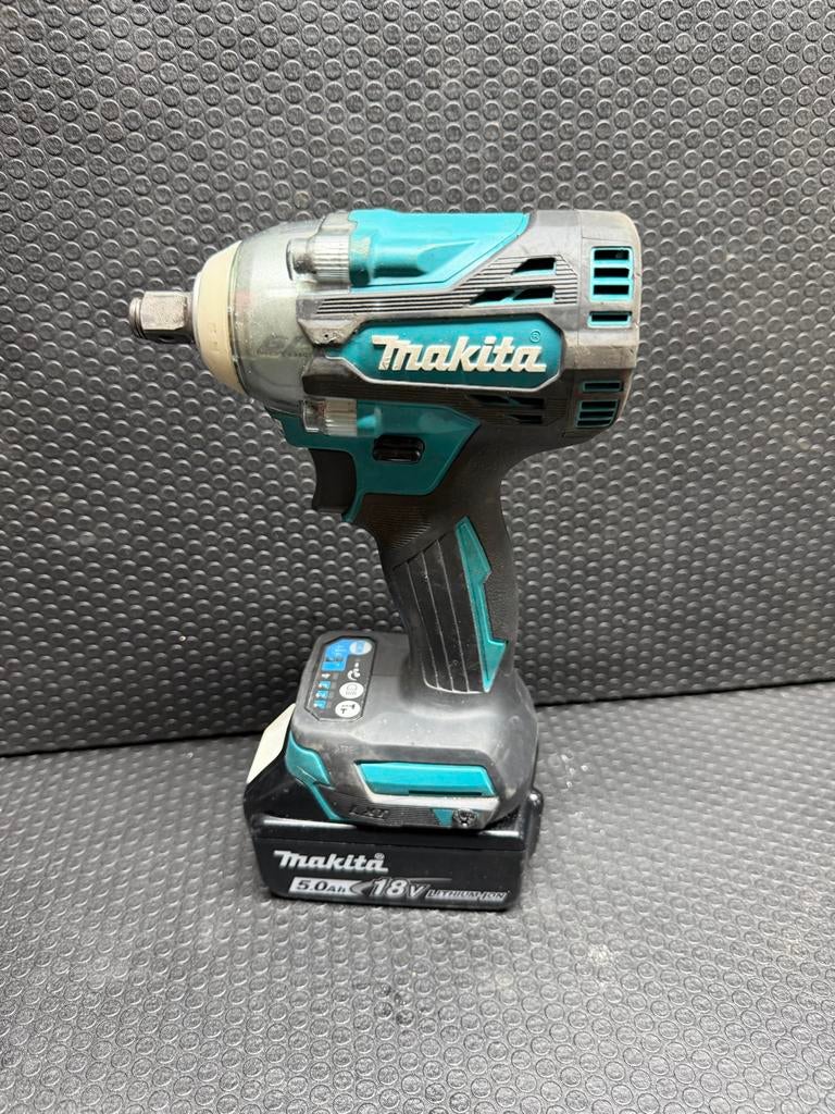 Makita 18V Slagmoersleutel DTW 300 met 5.0Ah accu, Gebruikt, Variabele snelheid, Overige typen, Ophalen of Verzenden