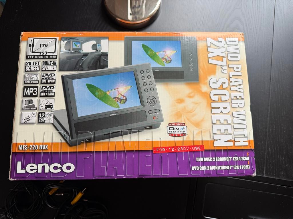 Draagbare DVD Speler 7 inch scherm met accessoires, Gebruikt, Draagbaar, Ophalen of Verzenden, Overige merken