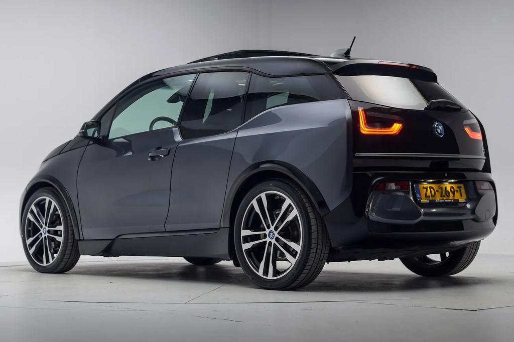 BMW i3 S 120Ah 42 kWh Executive Edition [ Warmtepomp Panoram, Automaat, 0 cilinders, 4 stoelen, 1265 kg