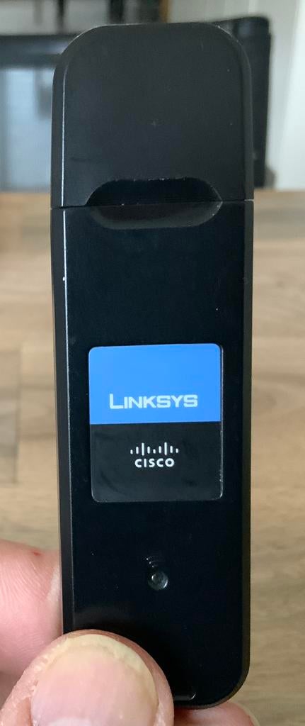 Linksys-Cisco Dual-Band Wireless-N USB Network Adapter, Verzenden, Zo goed als nieuw