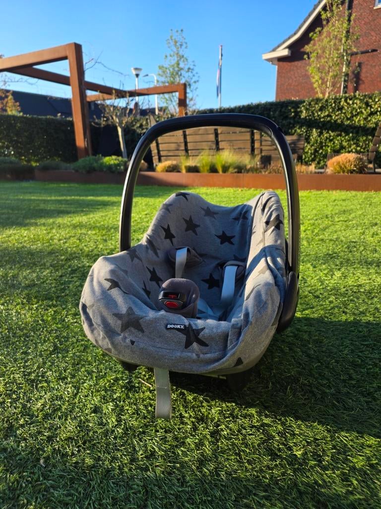 Maxi Cosi met extra hoes, Ophalen