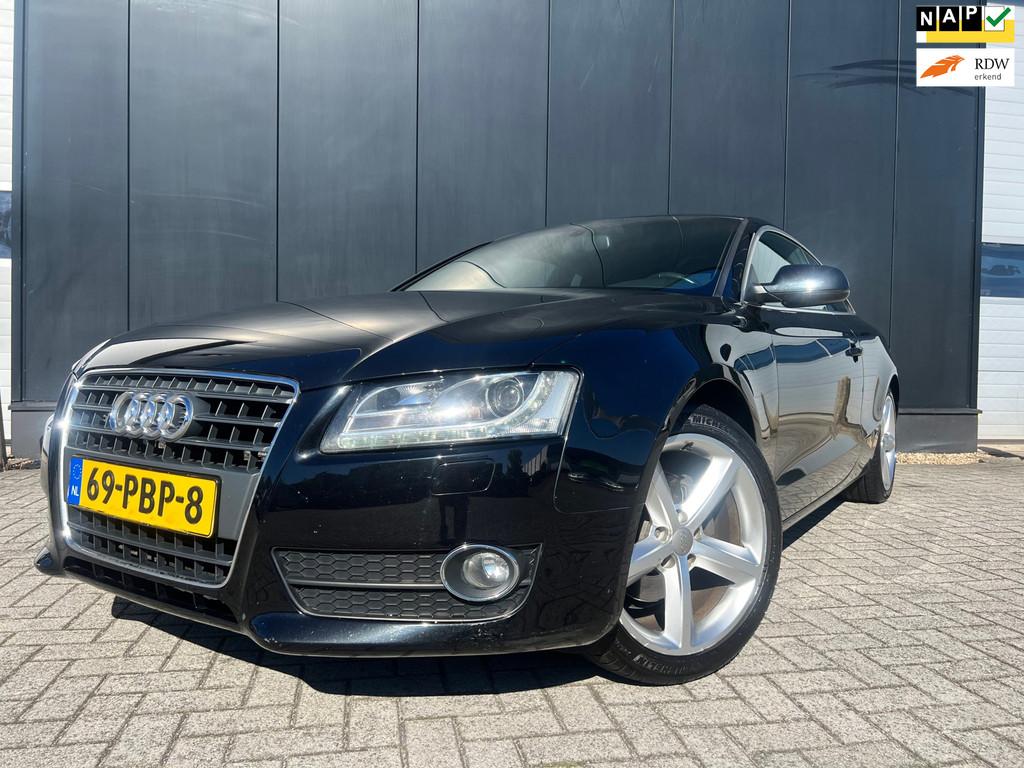 Audi A5 Coupé 1.8 TFSI 2011 AUT/NAVI/17'LMV/ORGNL/NAP, Auto's, Euro 5, Stof, Gebruikt, Zwart