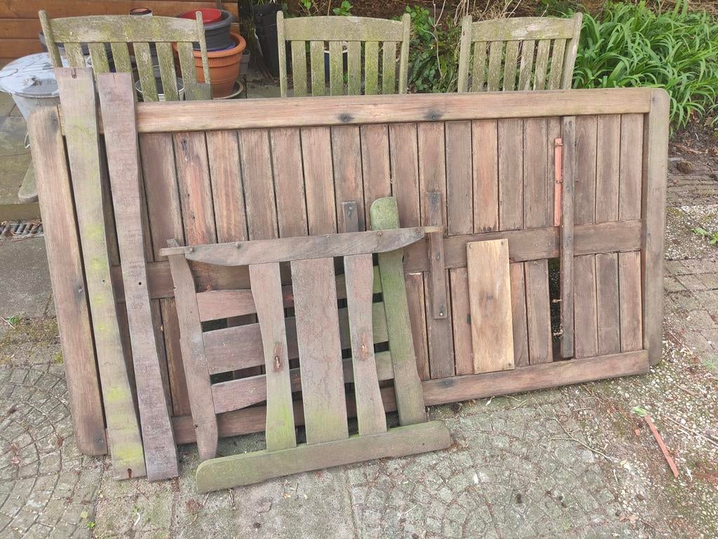 Hardhouten planken / oude tafel Gratis, Tuin en Terras, Tuinhekken en Hekwerk, Ophalen, Gebruikt, Hout, Tuinhek