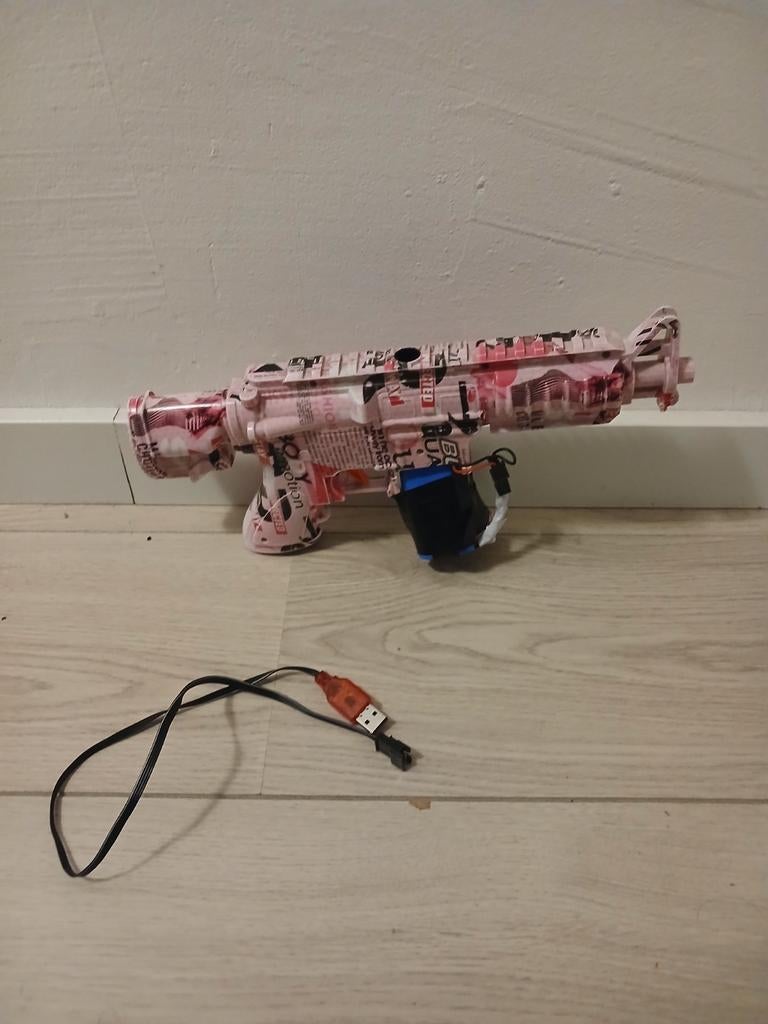 Hele mooie gelblaster, Ophalen of Verzenden, Zo goed als nieuw