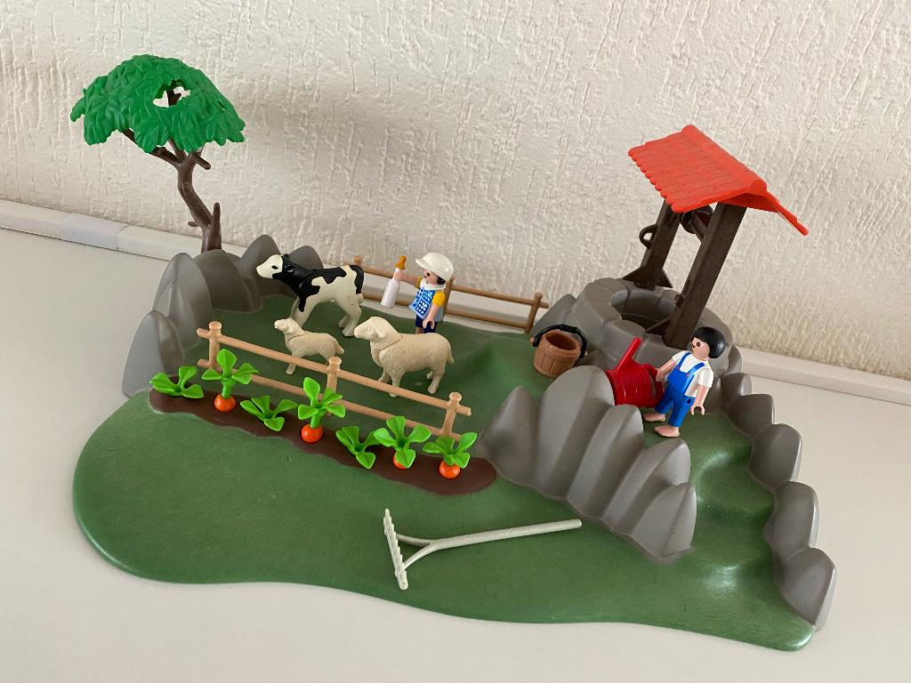 playmobil 4131 Boerderijen met waterput enz., Ophalen of Verzenden, Gebruikt, Complete set
