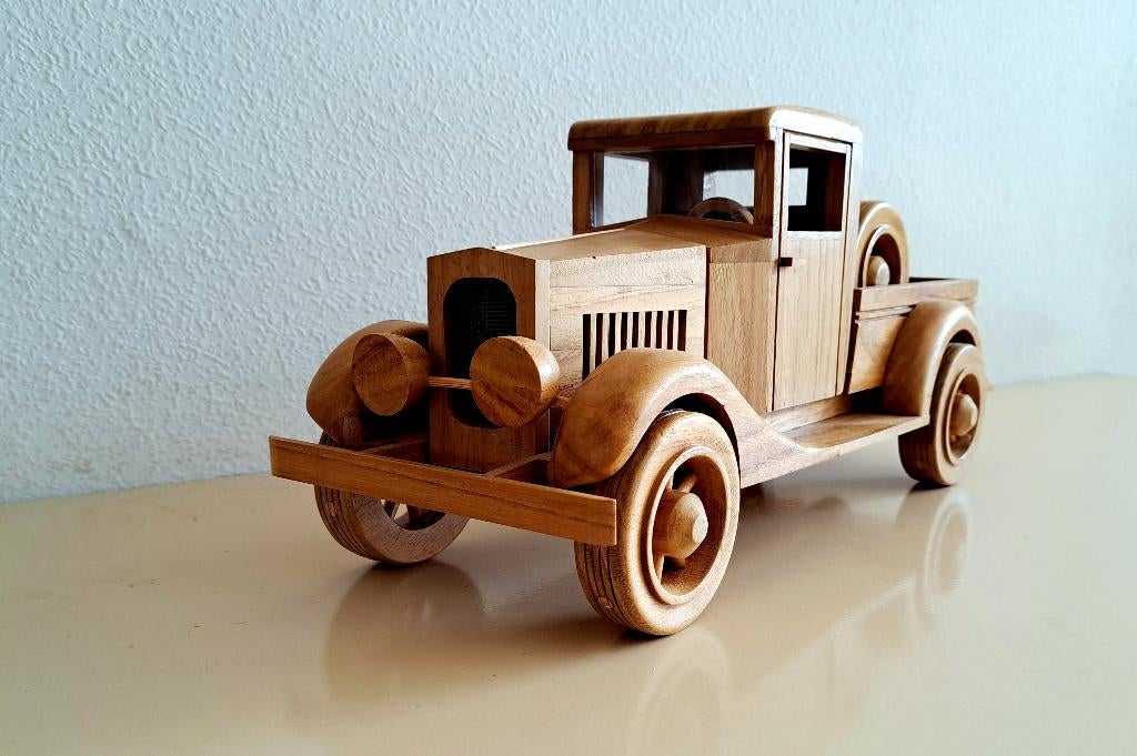 Houten oldtimer auto, Overige merken, Auto, Groter dan 1:32, Ophalen of Verzenden