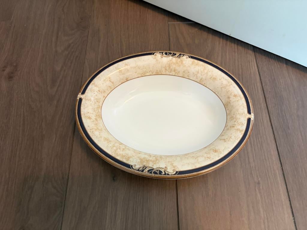 Wedgwood cornucopia groente schaal, Huis en Inrichting, Keuken | Servies, Ophalen of Verzenden, Wedgwood, Porselein, Schaal of Schalen