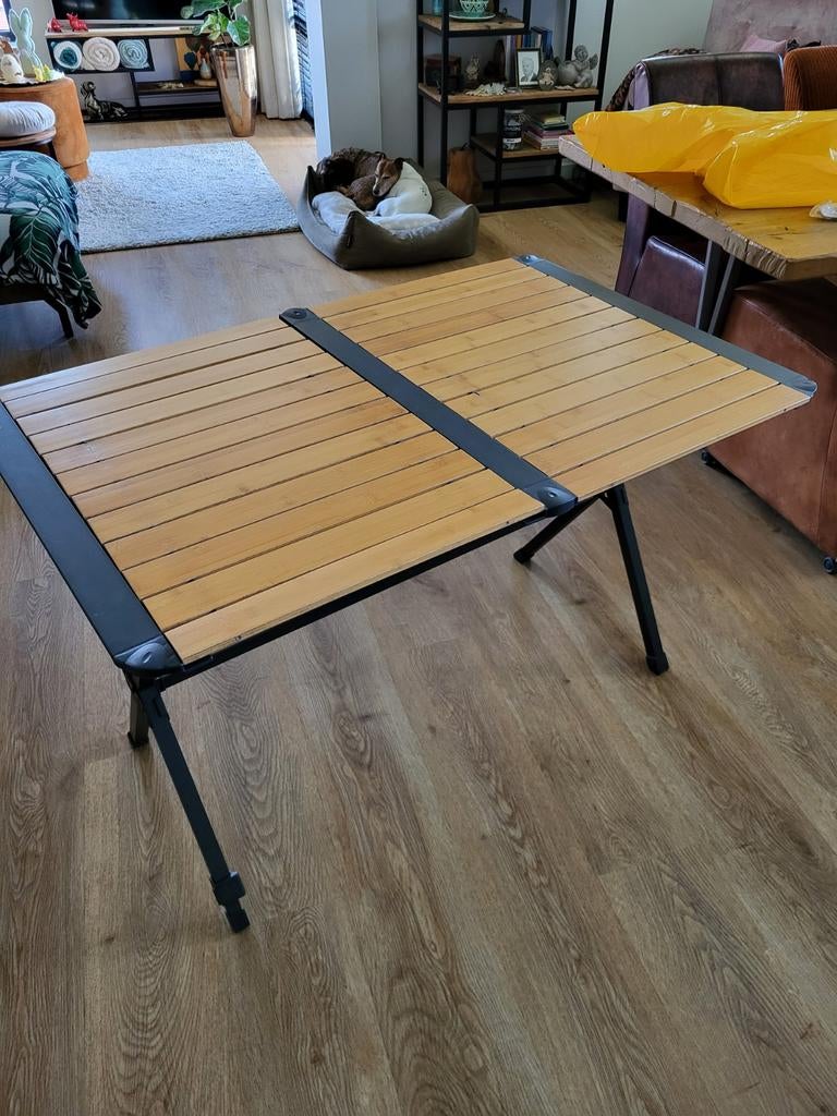 ViaMondo Premium Campingtafel - Aluminium + Bamboe, Ophalen of Verzenden, Zo goed als nieuw, Campingtafel