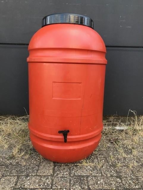 regenton 220 liter terracotta met of zonder kraantje, Kunststof, Met kraantje, 150 liter of meer, Ophalen of Verzenden