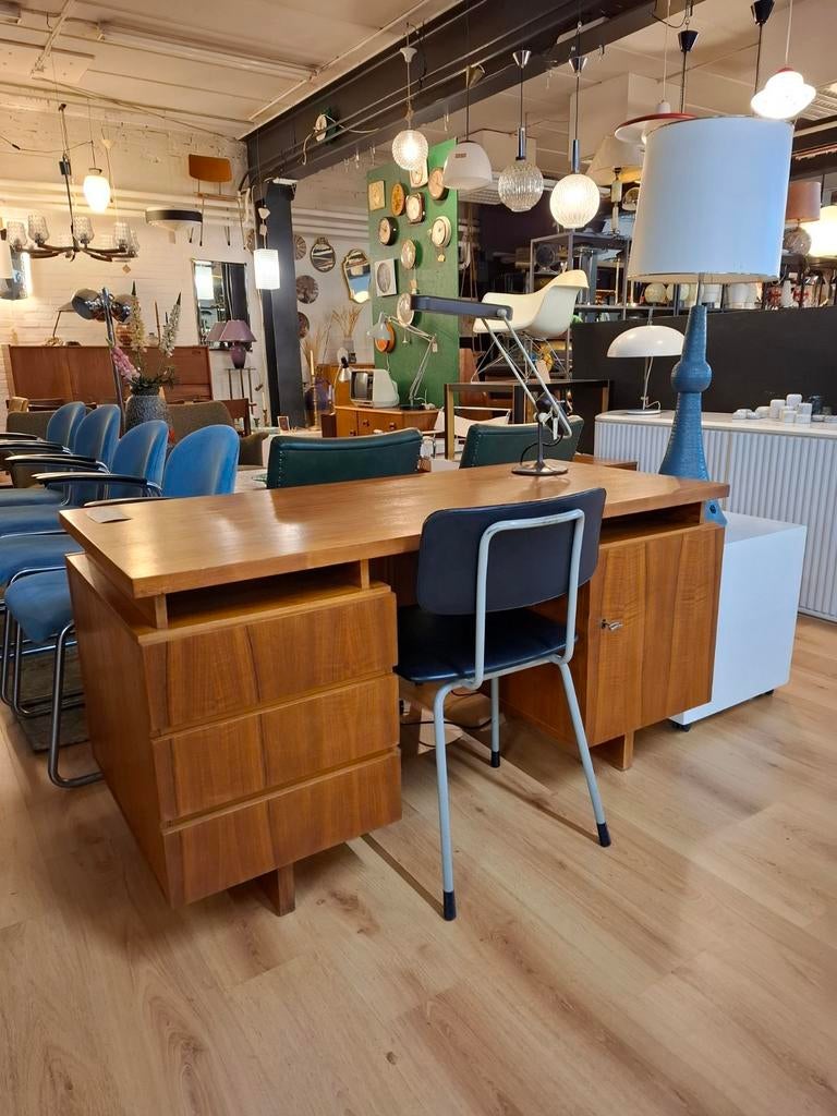 Vintage teak bureau werkplek mid century design tafel, Ophalen, Gebruikt, Onbekend@voorbeeld.com, Hout