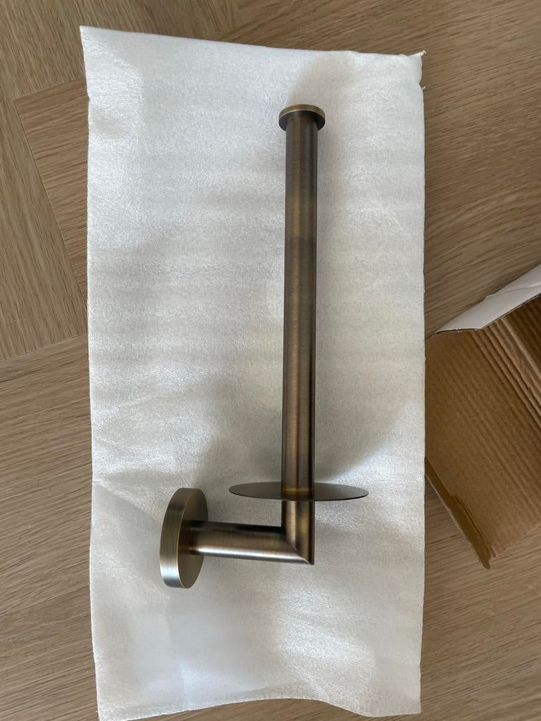 Antique verouderd messing WC rol reserve rolhouder saniclear, Ophalen of Verzenden, Nieuw, Koper, Toilet