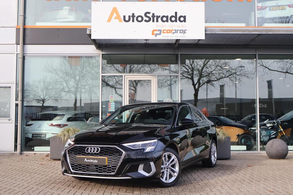 Audi A3 Limousine 30 TFSI Business Edition 110pk I Navigatie, Stof, Gebruikt, Zwart, Origineel Nederlands