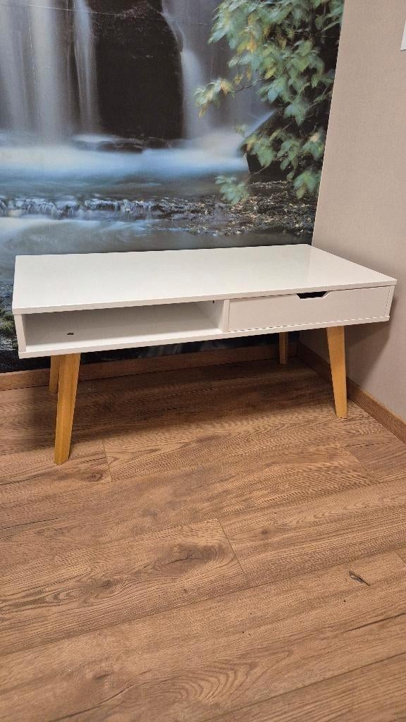 Leuk meubel voor tv of bureautje, Zo goed als nieuw, Minder dan 100 cm, 25 tot 50 cm, 50 tot 100 cm