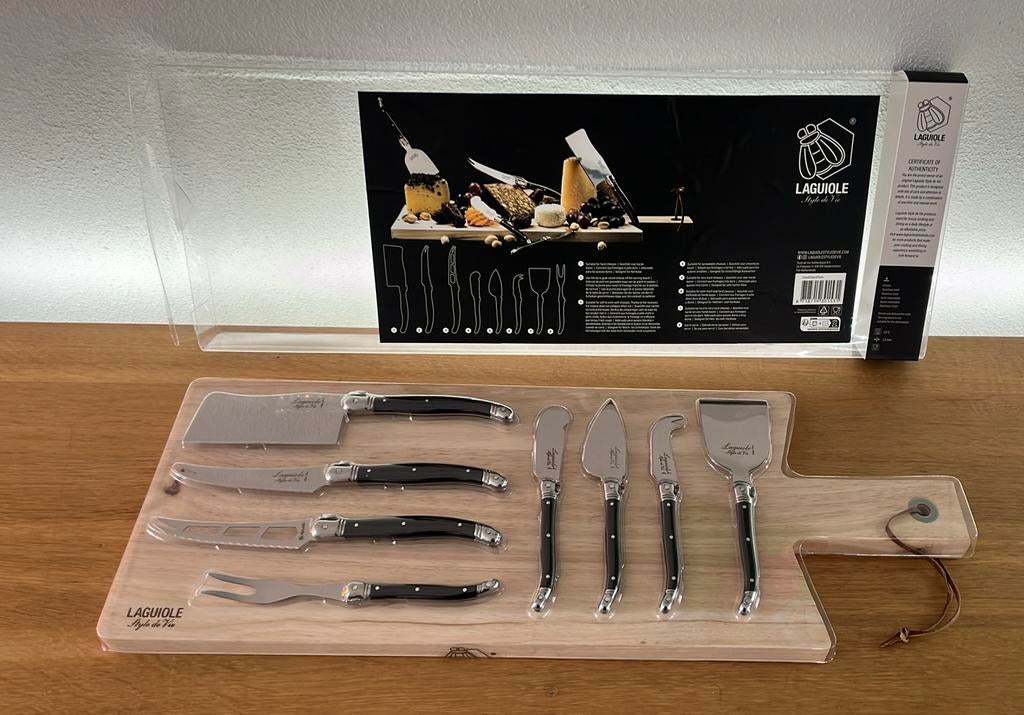 Kaasmessenset met plank Laguiole 8 messen, Ophalen of Verzenden, Nieuw, Hout, Bestekset