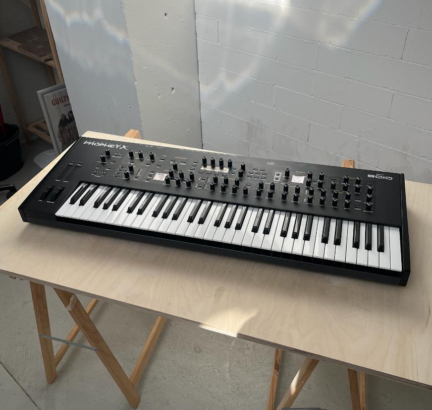 Sequential Prophet X (zo goed als nieuw), Muziek en Instrumenten, Synthesizers, Ophalen, Zo goed als nieuw, 61 toetsen, Overige merken