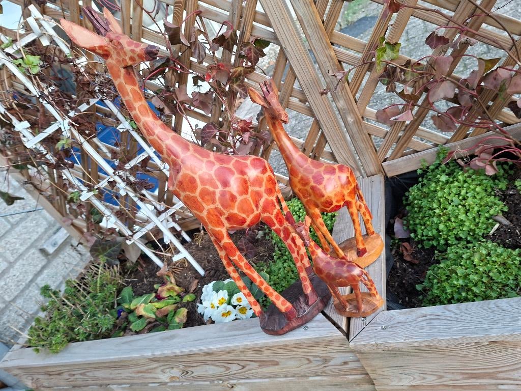 set van 3 mooie handgemaakte houten giraffen, Antiek en Kunst, Ophalen of Verzenden, Handgemaakt, Beeld