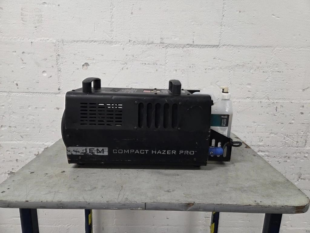 Jem (Martin) Compact pro hazer, Muziek en Instrumenten, Licht en Laser, Ophalen, Gebruikt, Rookmachine