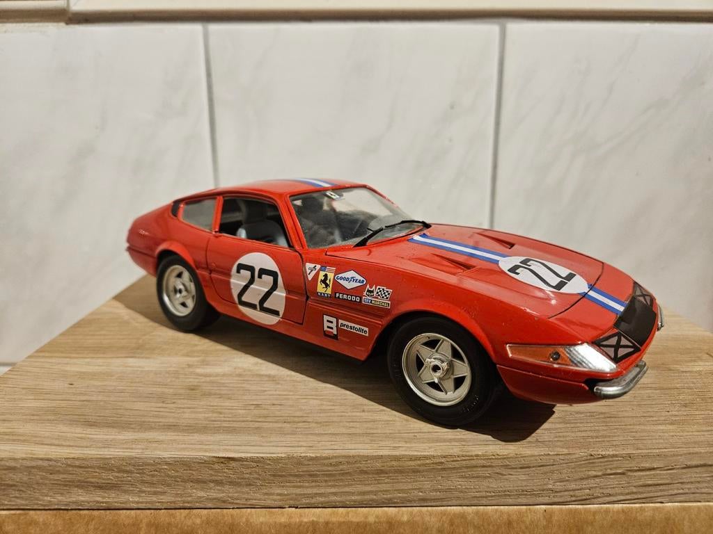 Giodi Ferrari 365 GTB 4 Daytona, Ophalen of Verzenden, Zo goed als nieuw, Bburago