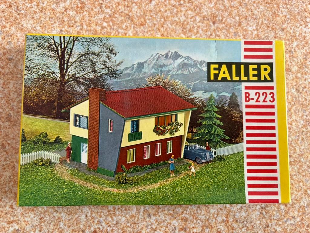 Faller B-233 huis, Overige merken, Gelijkstroom of Wisselstroom, Brug, Tunnel of Gebouw, Nieuw